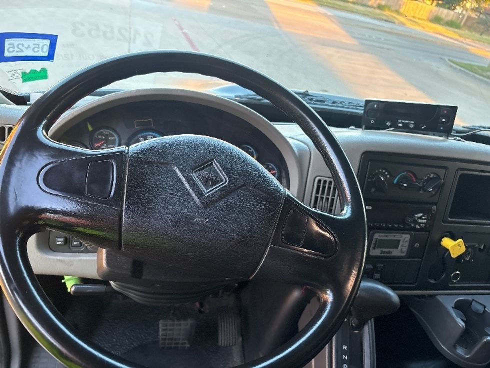 Refrigerated Truck-Light and Medium Duty Trucks-International-2019-4300-Garland-TX-330,830\n\t\tmiles-$ 20,000 - Image 17