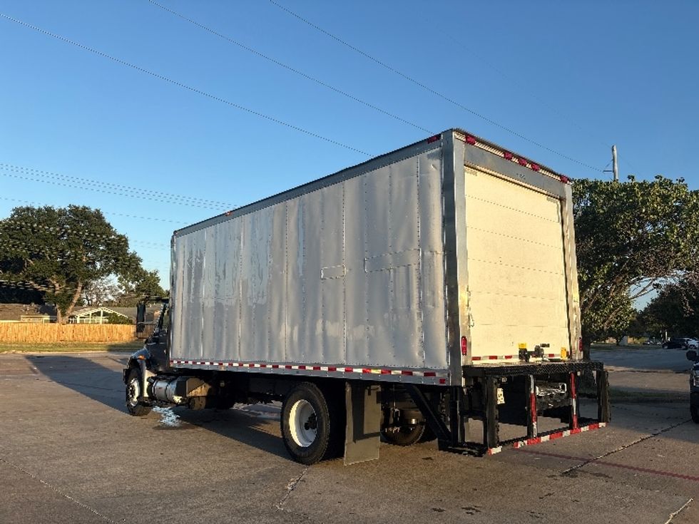Refrigerated Truck-Light and Medium Duty Trucks-International-2019-4300-Garland-TX-330,830\n\t\tmiles-$ 20,000 - Image 6