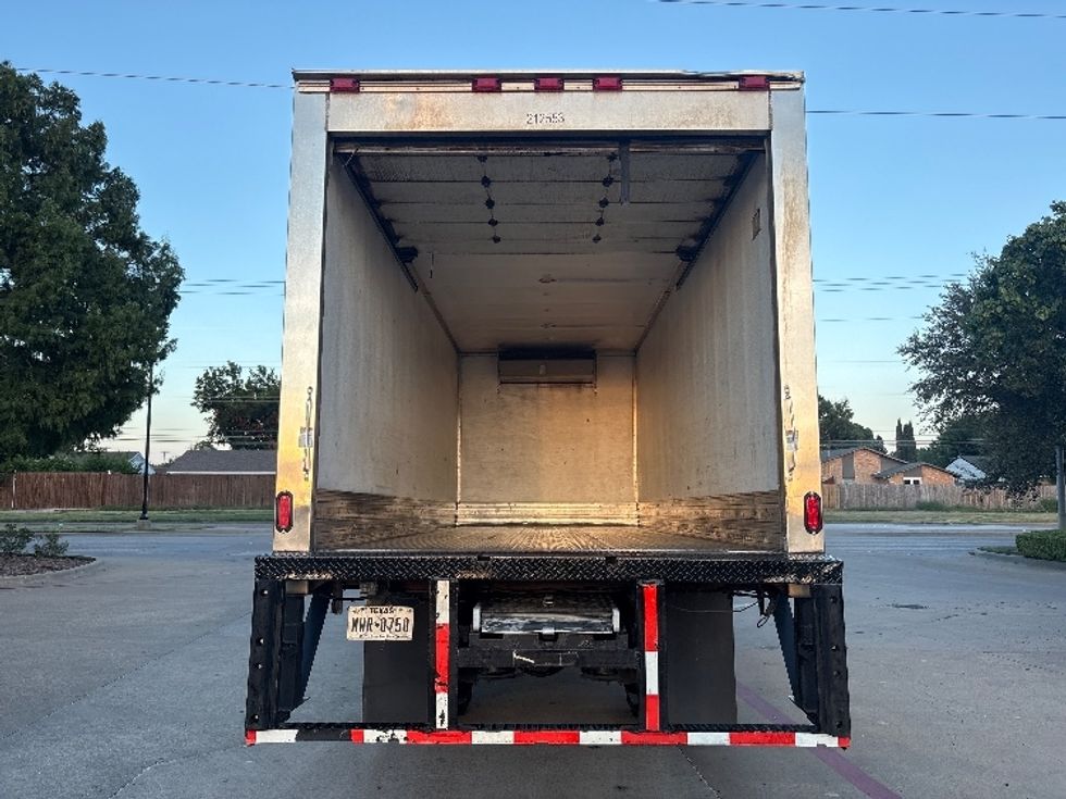 Refrigerated Truck-Light and Medium Duty Trucks-International-2019-4300-Garland-TX-330,830\n\t\tmiles-$ 20,000 - Image 8