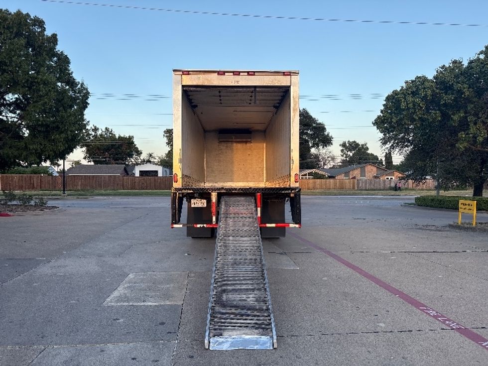 Refrigerated Truck-Light and Medium Duty Trucks-International-2019-4300-Garland-TX-330,830\n\t\tmiles-$ 20,000 - Image 9