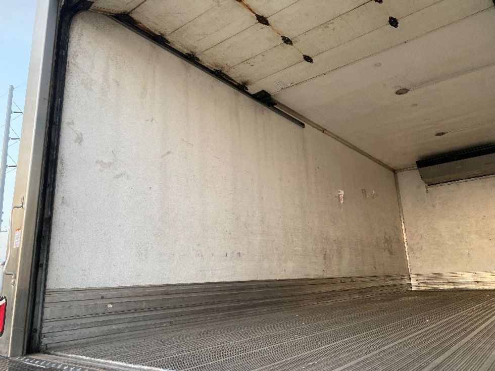 Refrigerated Truck-Light and Medium Duty Trucks-International-2019-4300-Garland-TX-332,952\n\t\tmiles-$ 20,000 - Image 10