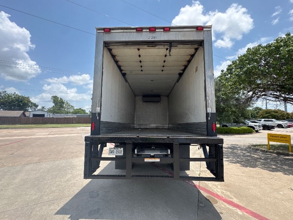 Refrigerated Truck-Light and Medium Duty Trucks-International-2019-4300-Garland-TX-337,119\n\t\tmiles-$ 20,250 - Image 8