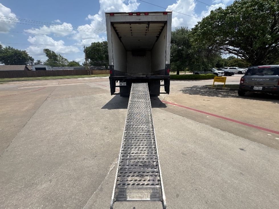 Refrigerated Truck-Light and Medium Duty Trucks-International-2019-4300-Garland-TX-337,119\n\t\tmiles-$ 20,250 - Image 9