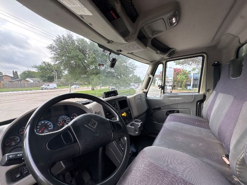 Refrigerated Truck-Light and Medium Duty Trucks-International-2019-4300-Garland-TX-343,876\n\t\tmiles-$ 20,250 - Image 18