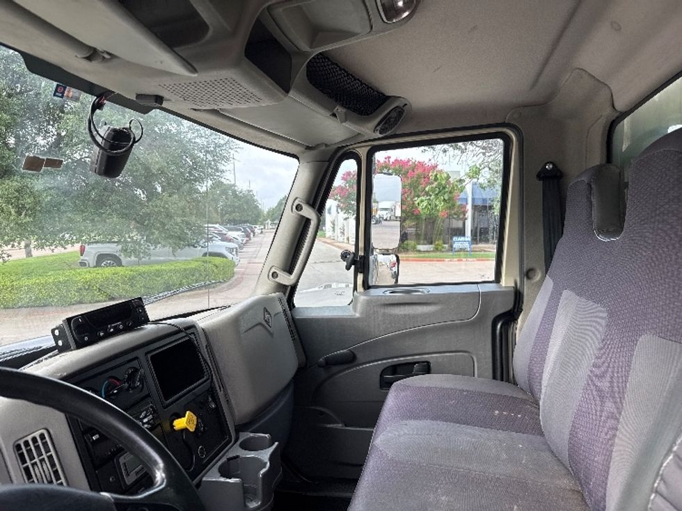 Refrigerated Truck-Light and Medium Duty Trucks-International-2019-4300-Garland-TX-343,876\n\t\tmiles-$ 20,250 - Image 19