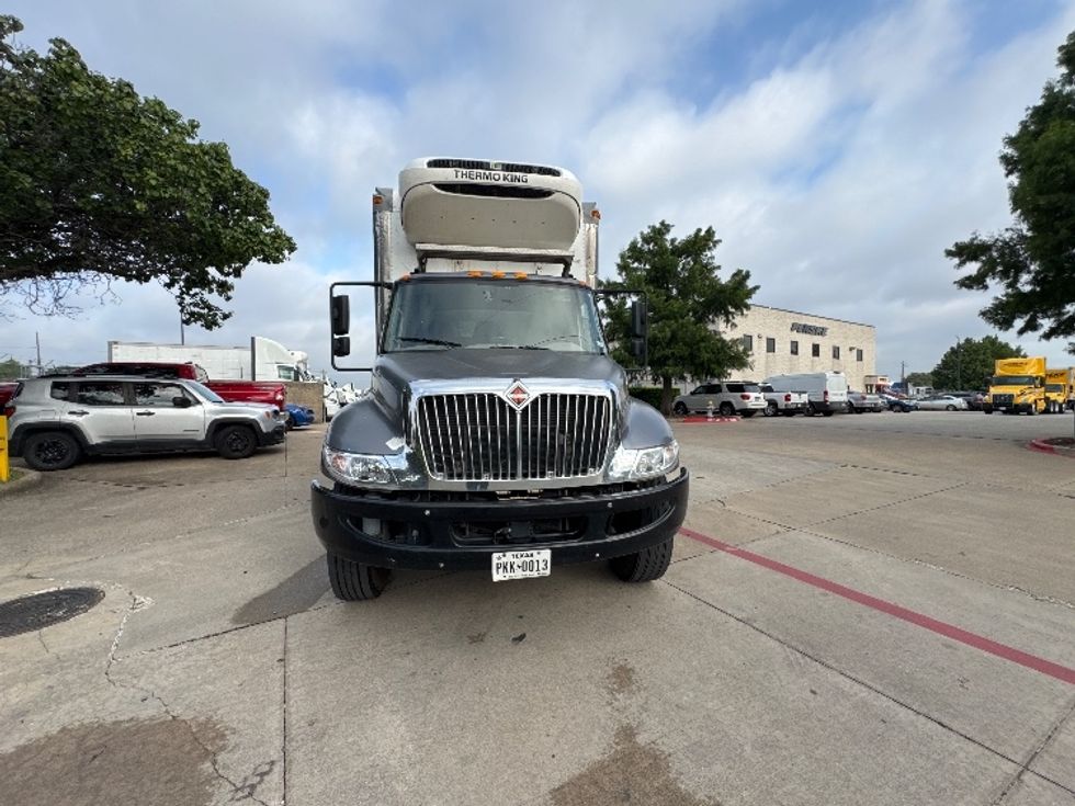 Refrigerated Truck-Light and Medium Duty Trucks-International-2019-4300-Garland-TX-343,876\n\t\tmiles-$ 20,250 - Image 2