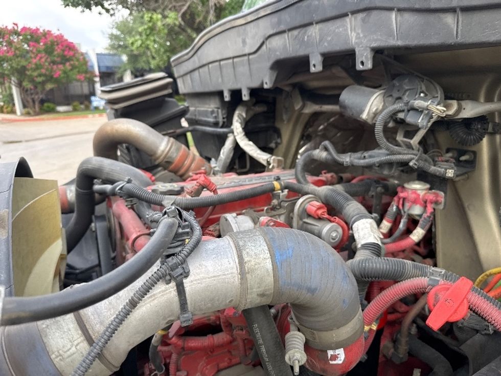 Refrigerated Truck-Light and Medium Duty Trucks-International-2019-4300-Garland-TX-343,876\n\t\tmiles-$ 20,250 - Image 24