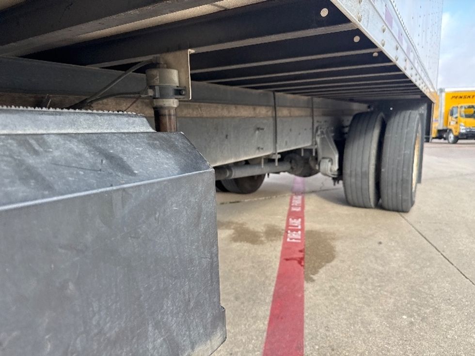 Refrigerated Truck-Light and Medium Duty Trucks-International-2019-4300-Garland-TX-343,876\n\t\tmiles-$ 20,250 - Image 5