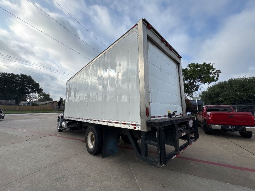 Refrigerated Truck-Light and Medium Duty Trucks-International-2019-4300-Garland-TX-343,876\n\t\tmiles-$ 20,250 - Image 6