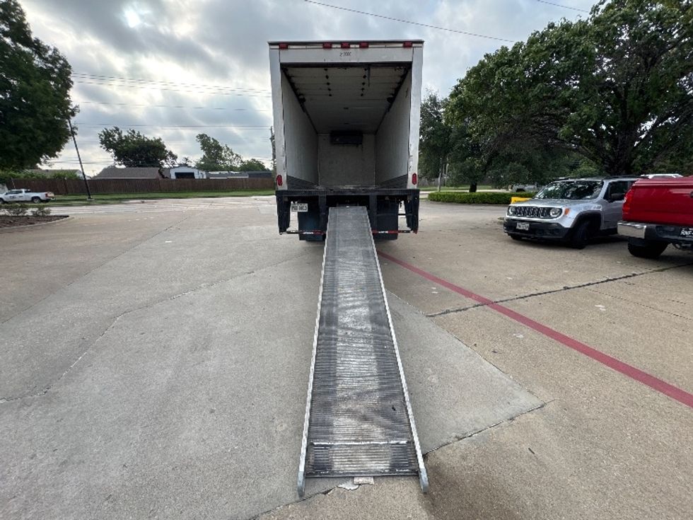 Refrigerated Truck-Light and Medium Duty Trucks-International-2019-4300-Garland-TX-343,876\n\t\tmiles-$ 20,250 - Image 9