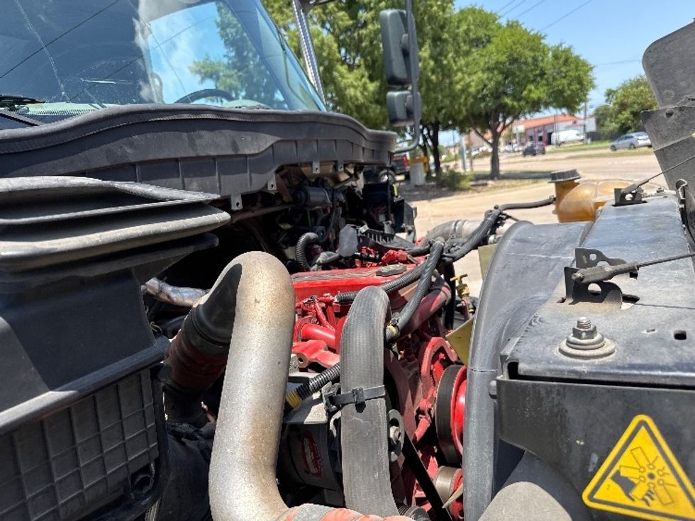 Refrigerated Truck-Light and Medium Duty Trucks-International-2019-4300-Garland-TX-346,233\n\t\tmiles-$ 20,000 - Image 23