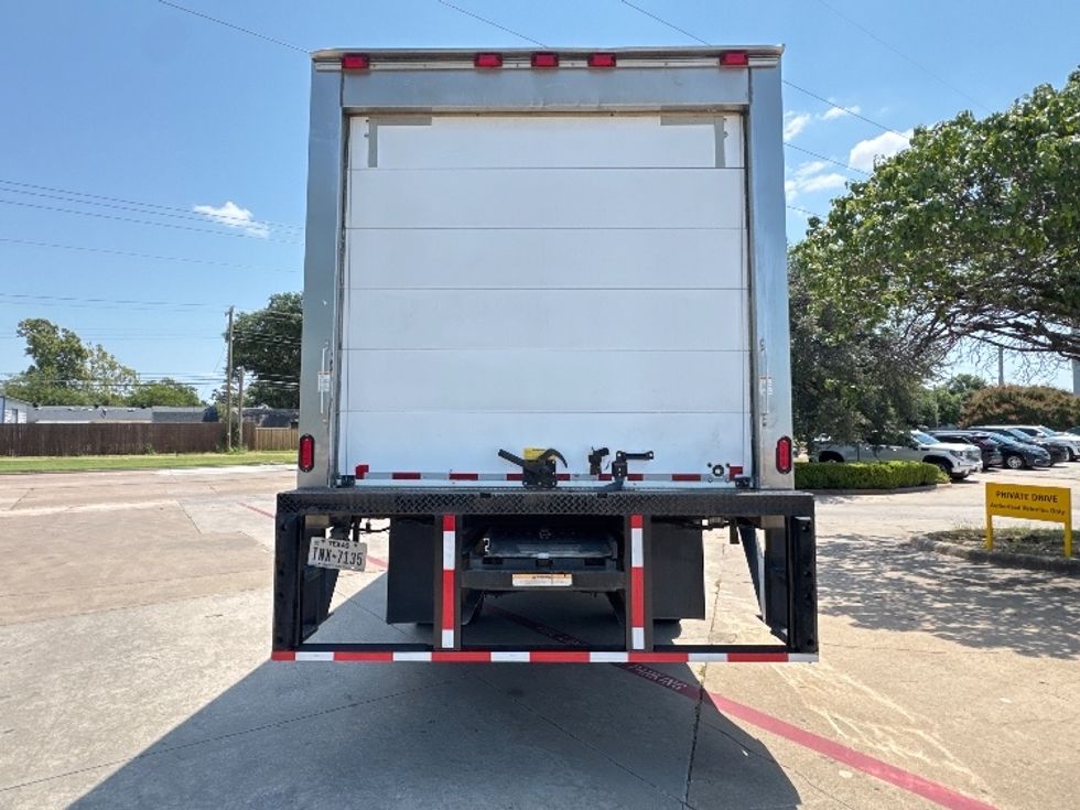 Refrigerated Truck-Light and Medium Duty Trucks-International-2019-4300-Garland-TX-346,233\n\t\tmiles-$ 20,000 - Image 7