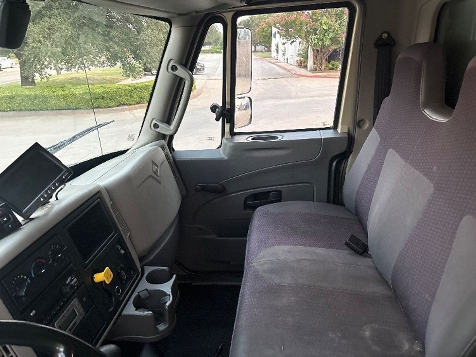 Refrigerated Truck-Light and Medium Duty Trucks-International-2019-4300-Garland-TX-347,958\n\t\tmiles-$ 20,000 - Image 18