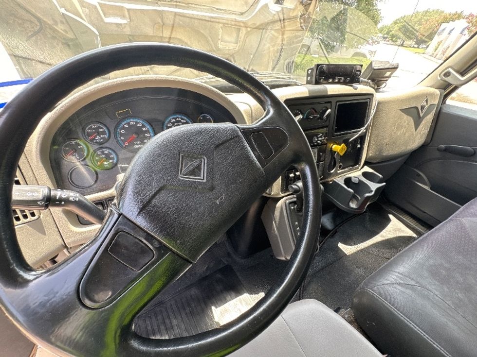 Refrigerated Truck-Light and Medium Duty Trucks-International-2019-4300-Garland-TX-353,186\n\t\tmiles-$ 20,250 - Image 17