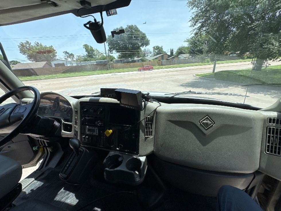 Refrigerated Truck-Light and Medium Duty Trucks-International-2019-4300-Garland-TX-353,186\n\t\tmiles-$ 20,250 - Image 21
