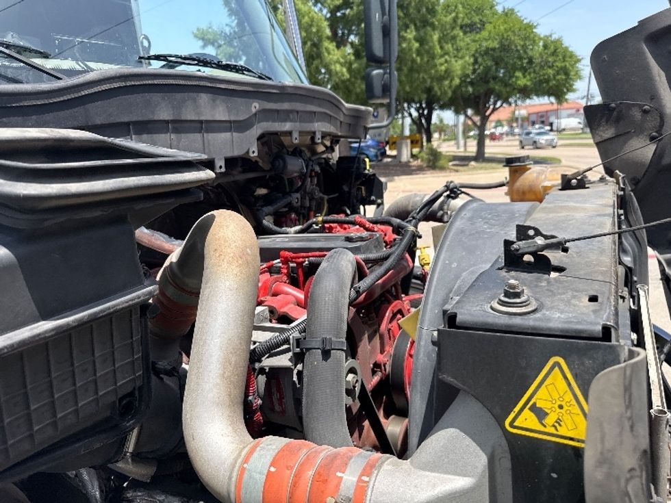 Refrigerated Truck-Light and Medium Duty Trucks-International-2019-4300-Garland-TX-353,186\n\t\tmiles-$ 20,250 - Image 23