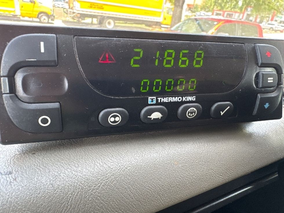 Refrigerated Truck-Light and Medium Duty Trucks-International-2019-4300-Garland-TX-353,186\n\t\tmiles-$ 20,250 - Image 25