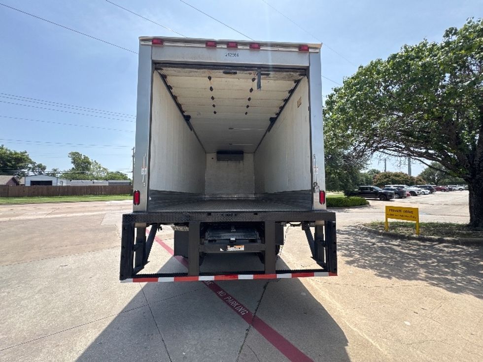 Refrigerated Truck-Light and Medium Duty Trucks-International-2019-4300-Garland-TX-353,186\n\t\tmiles-$ 20,250 - Image 8