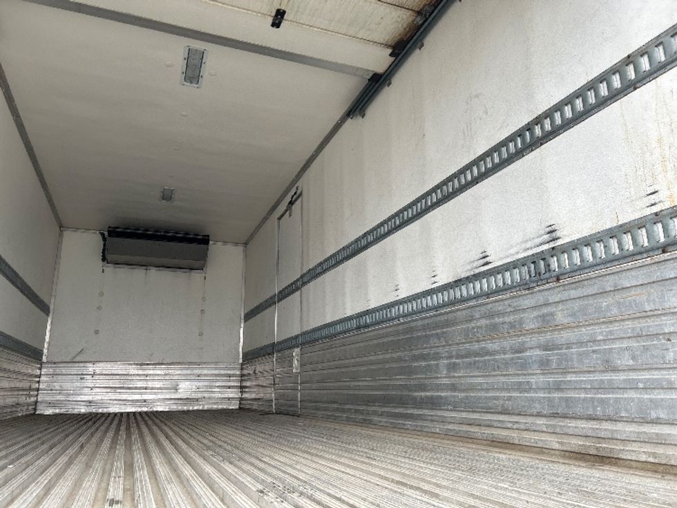 Refrigerated Truck-Light and Medium Duty Trucks-International-2019-4300-Kentwood-MI-279,614\n\t\tmiles-$ 30,750 - Image 11