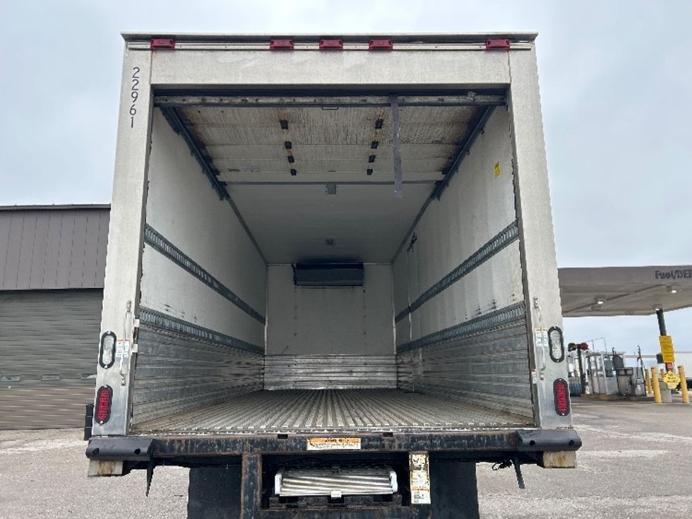 Refrigerated Truck-Light and Medium Duty Trucks-International-2019-4300-Kentwood-MI-279,614\n\t\tmiles-$ 30,750 - Image 8