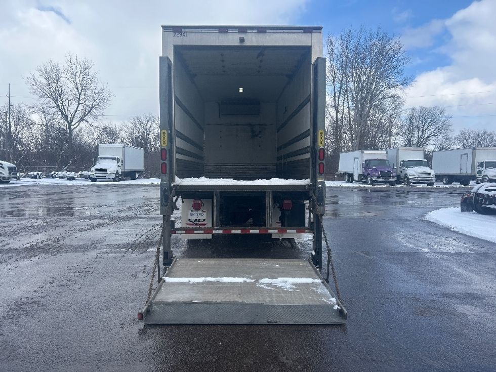 Refrigerated Truck-Light and Medium Duty Trucks-International-2019-4300-Lansing-MI-186,796\n\t\tmiles-$ 39,000 - Image 8