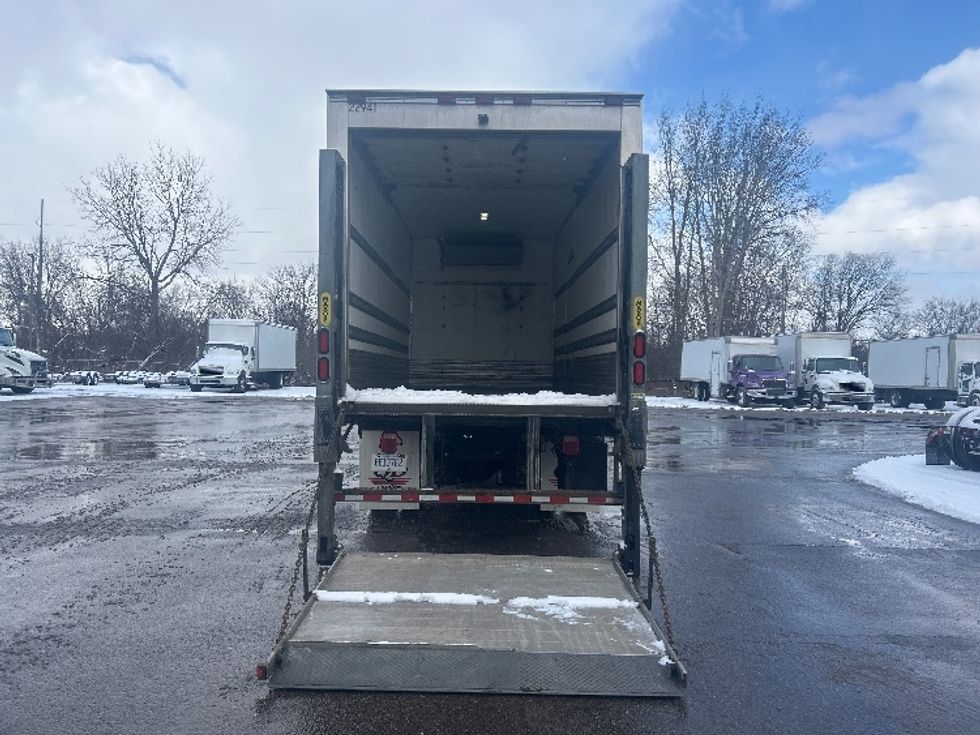 Refrigerated Truck-Light and Medium Duty Trucks-International-2019-4300-Lansing-MI-186,796\n\t\tmiles-$ 39,000 - Image 9