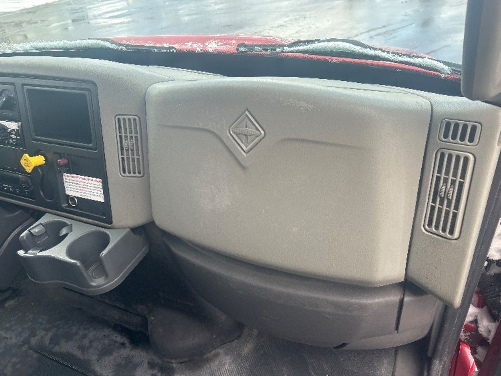 Refrigerated Truck-Light and Medium Duty Trucks-International-2019-4300-Lansing-MI-186,887\n\t\tmiles-$ 33,250 - Image 20
