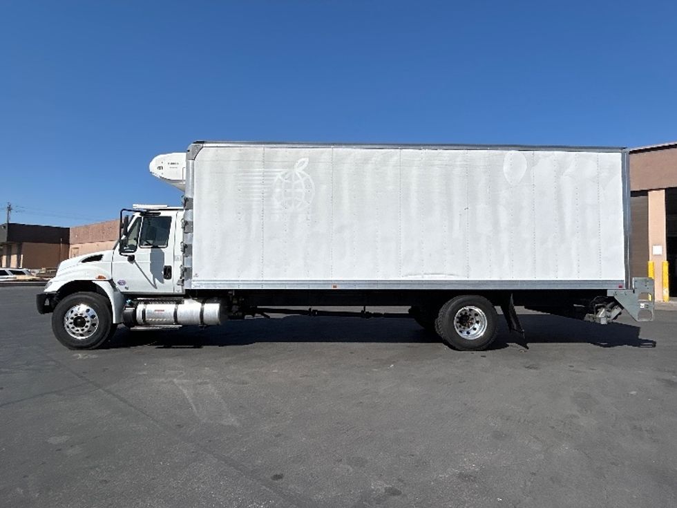 Refrigerated Truck-Light and Medium Duty Trucks-International-2019-4300-Las Vegas-NV-124,346\n\t\tmiles-$ 55,750 - Image 4