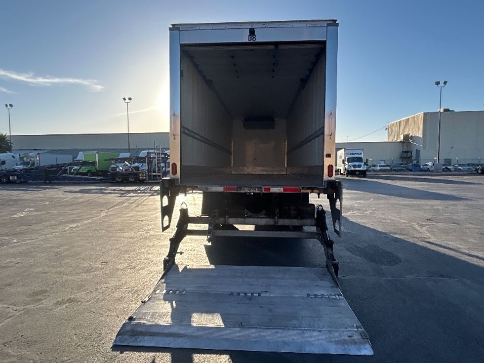 Refrigerated Truck-Light and Medium Duty Trucks-International-2019-4300-Las Vegas-NV-124,346\n\t\tmiles-$ 55,750 - Image 9