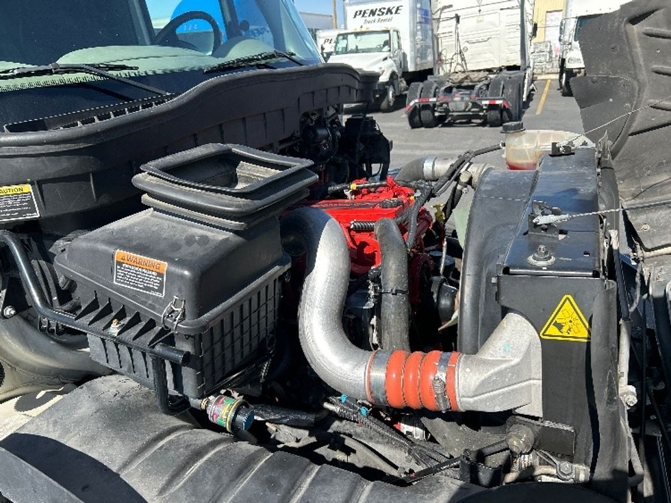 Refrigerated Truck-Light and Medium Duty Trucks-International-2019-4300-Las Vegas-NV-143,243\n\t\tmiles-$ 62,000 - Image 23