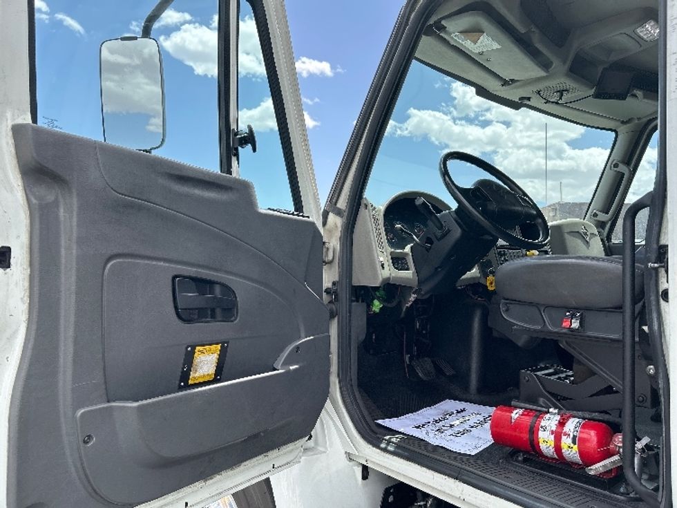Refrigerated Truck-Light and Medium Duty Trucks-International-2019-4300-Las Vegas-NV-175,291\n\t\tmiles-$ 57,500 - Image 16