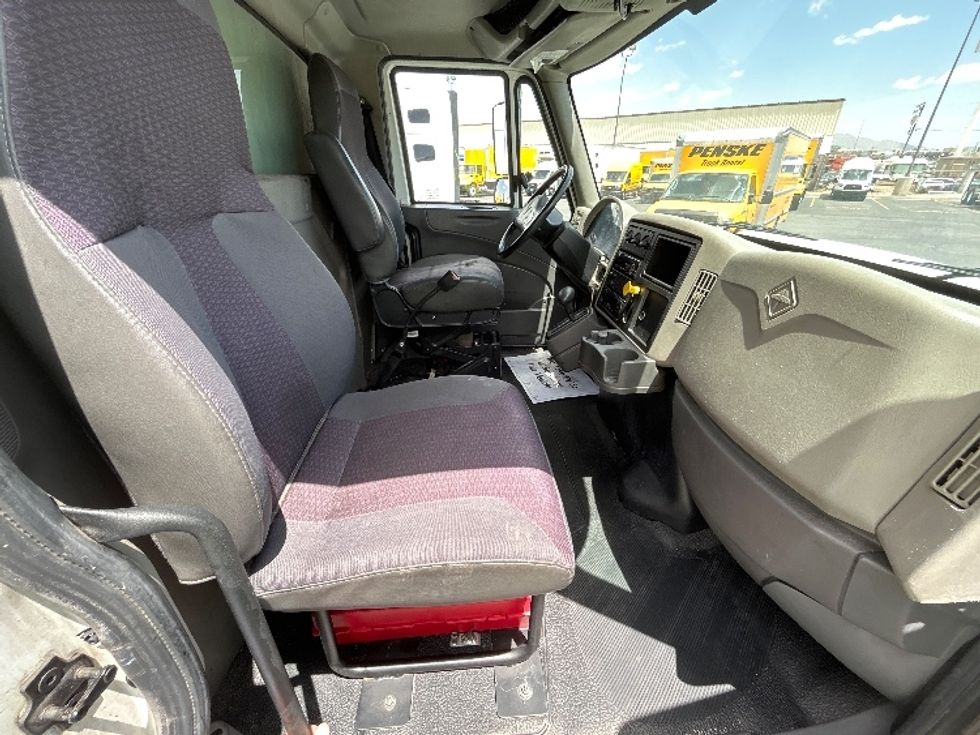 Refrigerated Truck-Light and Medium Duty Trucks-International-2019-4300-Las Vegas-NV-175,291\n\t\tmiles-$ 57,500 - Image 20