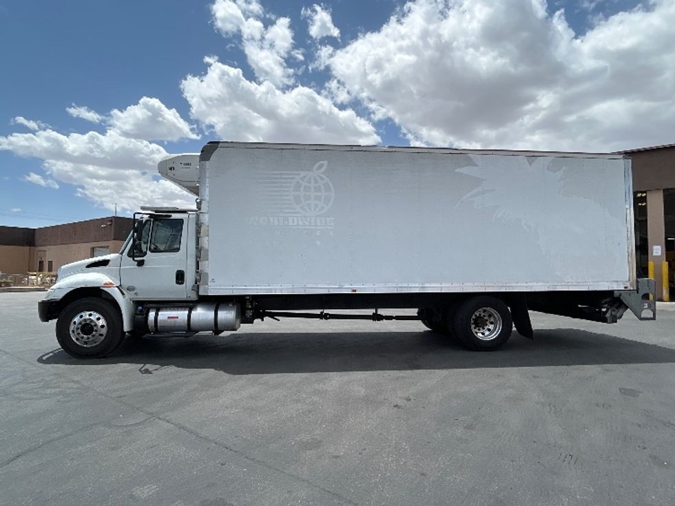 Refrigerated Truck-Light and Medium Duty Trucks-International-2019-4300-Las Vegas-NV-175,291\n\t\tmiles-$ 57,500 - Image 4