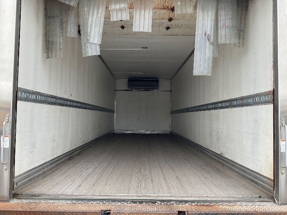 Refrigerated Truck-Light and Medium Duty Trucks-International-2019-4300-Milwaukee-WI-229,122\n\t\tmiles-$ 40,750 - Image 9