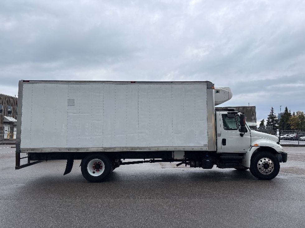 Refrigerated Truck-Light and Medium Duty Trucks-International-2019-4300-Mississauga-ON-148,800\n\t\tkm-$ 56,000 - Image 13