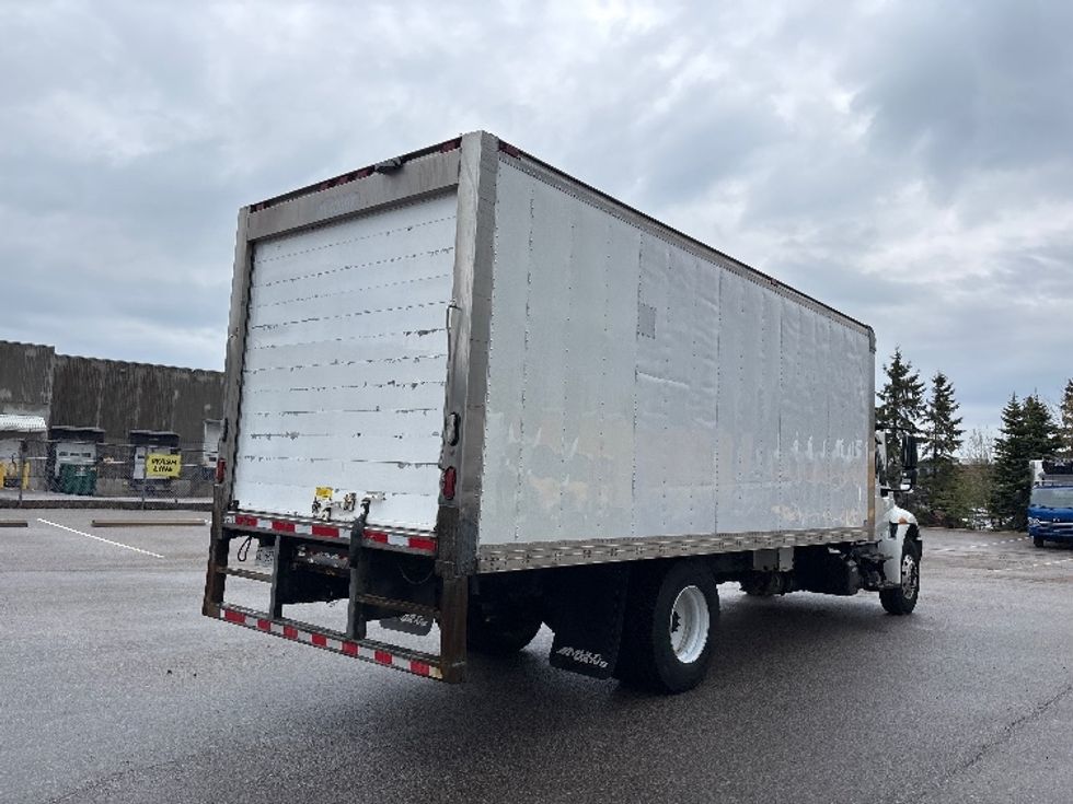 Refrigerated Truck-Light and Medium Duty Trucks-International-2019-4300-Mississauga-ON-148,800\n\t\tkm-$ 56,000 - Image 15