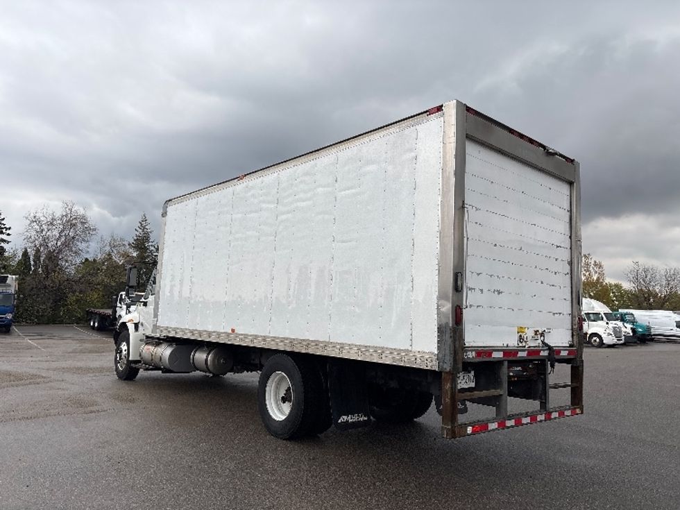 Refrigerated Truck-Light and Medium Duty Trucks-International-2019-4300-Mississauga-ON-148,800\n\t\tkm-$ 56,000 - Image 6