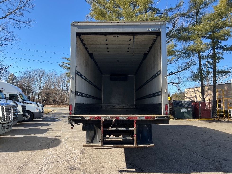 Refrigerated Truck-Light and Medium Duty Trucks-International-2019-4300-Monmouth Junction-NJ-175,418\n\t\tmiles-$ 48,500 - Image 8
