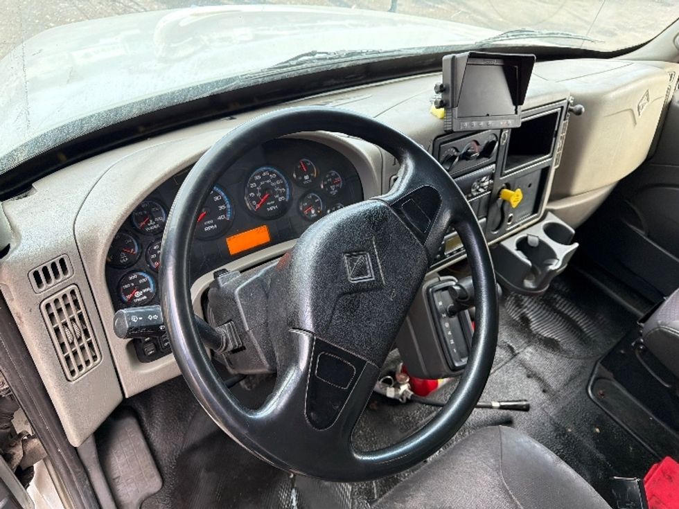 Refrigerated Truck-Light and Medium Duty Trucks-International-2019-4300-North Bergen-NJ-143,114\n\t\tmiles-$ 44,750 - Image 18