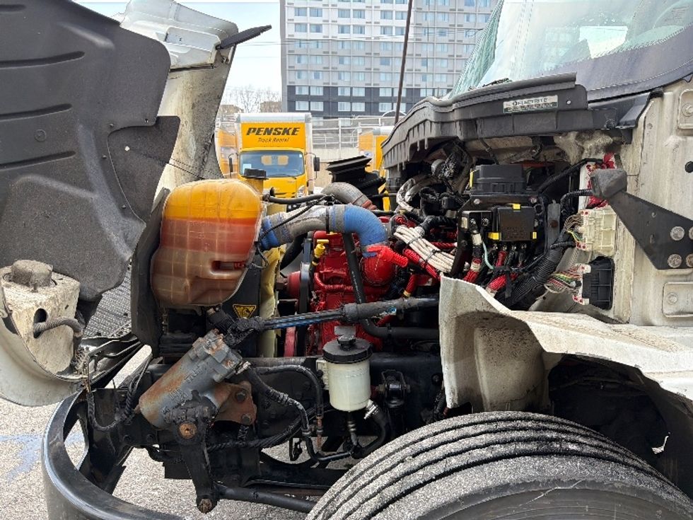 Refrigerated Truck-Light and Medium Duty Trucks-International-2019-4300-North Bergen-NJ-143,114\n\t\tmiles-$ 44,750 - Image 24
