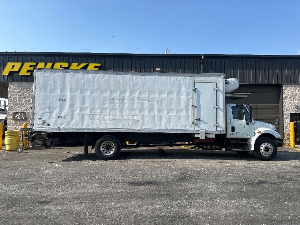 Refrigerated Truck-Light and Medium Duty Trucks-International-2019-4300-North Bergen-NJ-156,207\n\t\tmiles-$ 44,500 - Image 15