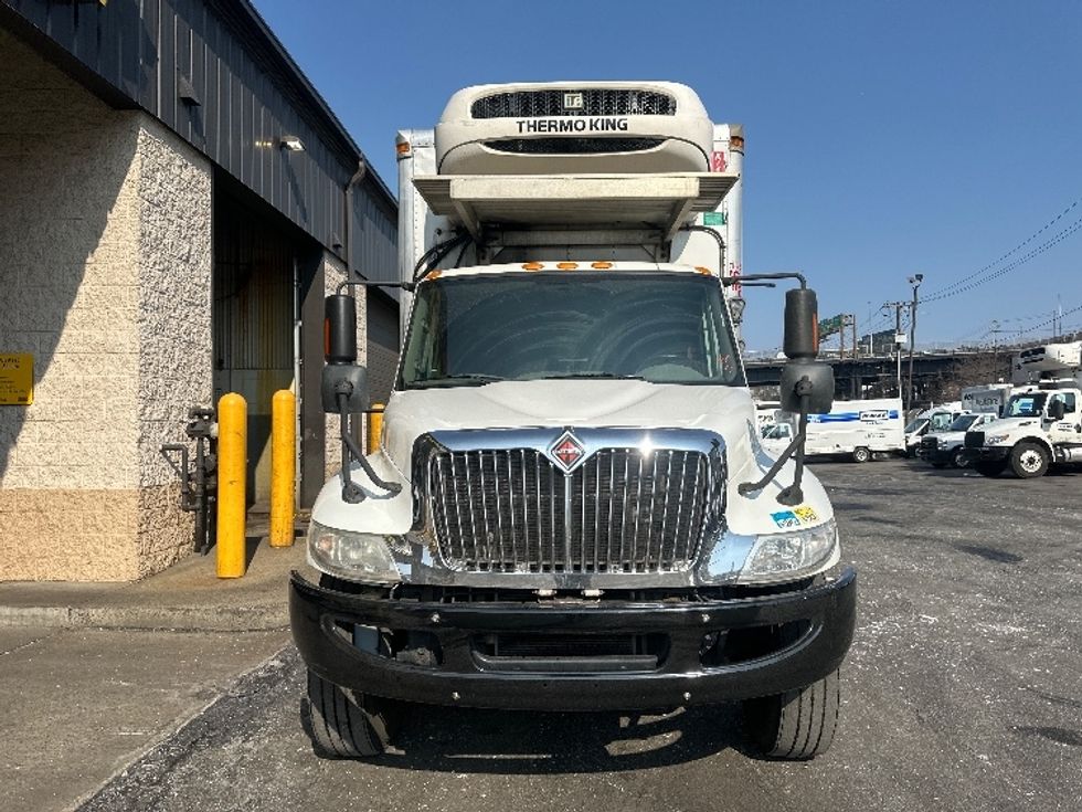 Refrigerated Truck-Light and Medium Duty Trucks-International-2019-4300-North Bergen-NJ-156,207\n\t\tmiles-$ 44,500 - Image 2