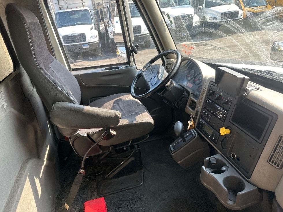 Refrigerated Truck-Light and Medium Duty Trucks-International-2019-4300-North Bergen-NJ-156,207\n\t\tmiles-$ 44,500 - Image 22