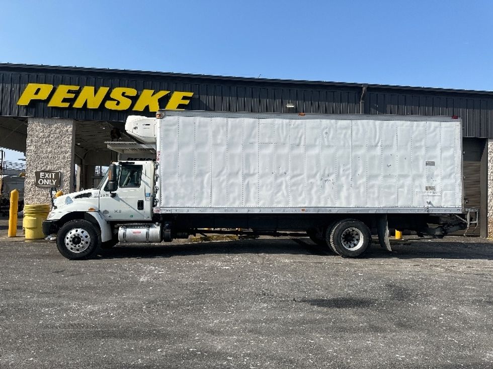 Refrigerated Truck-Light and Medium Duty Trucks-International-2019-4300-North Bergen-NJ-156,207\n\t\tmiles-$ 44,500 - Image 4