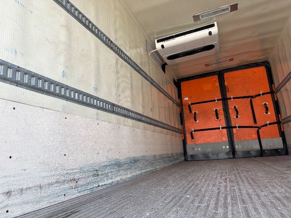 Refrigerated Truck-Light and Medium Duty Trucks-International-2019-4300-North Bergen-NJ-160,686\n\t\tmiles-$ 42,750 - Image 11