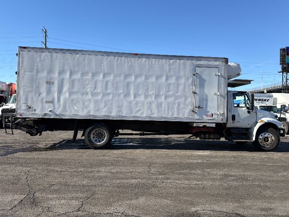 Refrigerated Truck-Light and Medium Duty Trucks-International-2019-4300-North Bergen-NJ-201,327\n\t\tmiles-$ 38,000 - Image 15