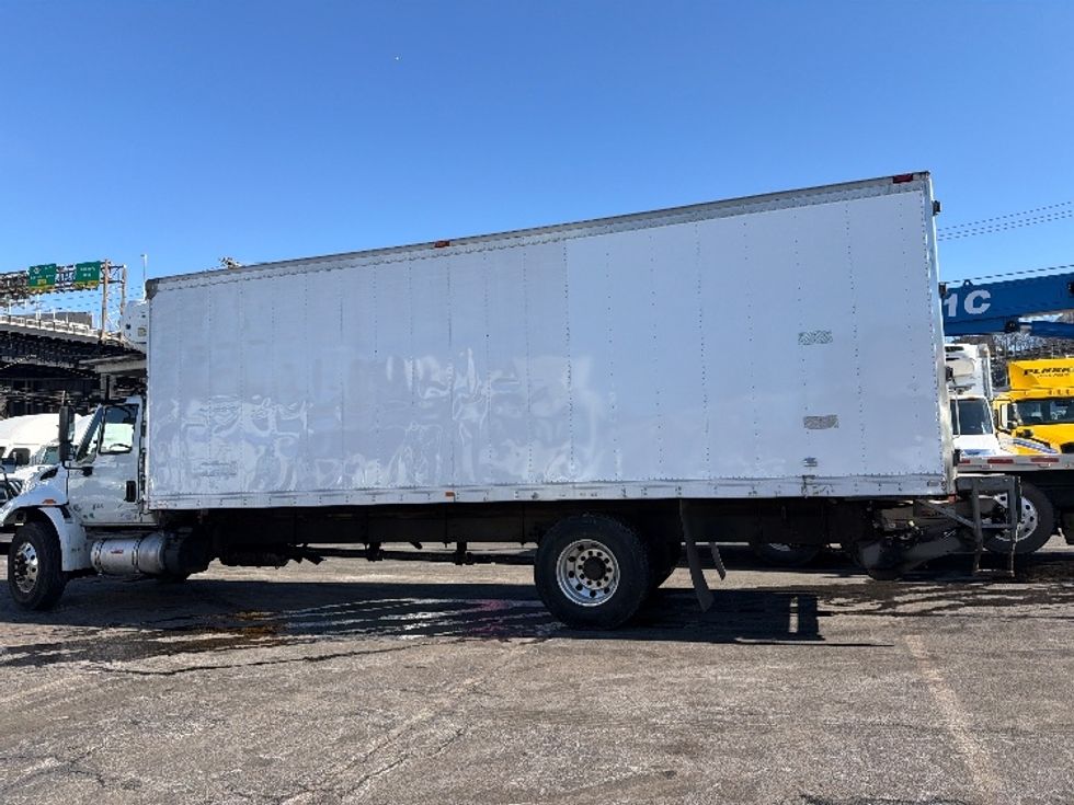 Refrigerated Truck-Light and Medium Duty Trucks-International-2019-4300-North Bergen-NJ-201,327\n\t\tmiles-$ 38,000 - Image 26