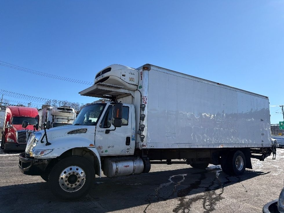 Refrigerated Truck-Light and Medium Duty Trucks-International-2019-4300-North Bergen-NJ-201,327\n\t\tmiles-$ 38,000 - Image 4