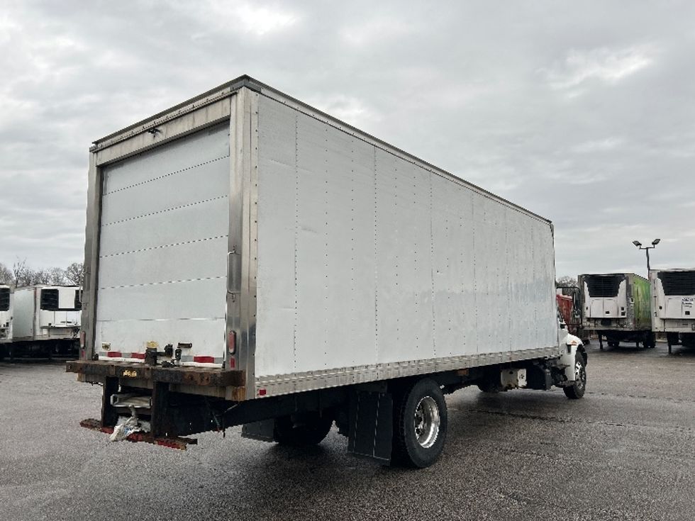 Refrigerated Truck-Light and Medium Duty Trucks-International-2019-4300-Oakwood Village-OH-117,171\n\t\tmiles-$ 56,250 - Image 14