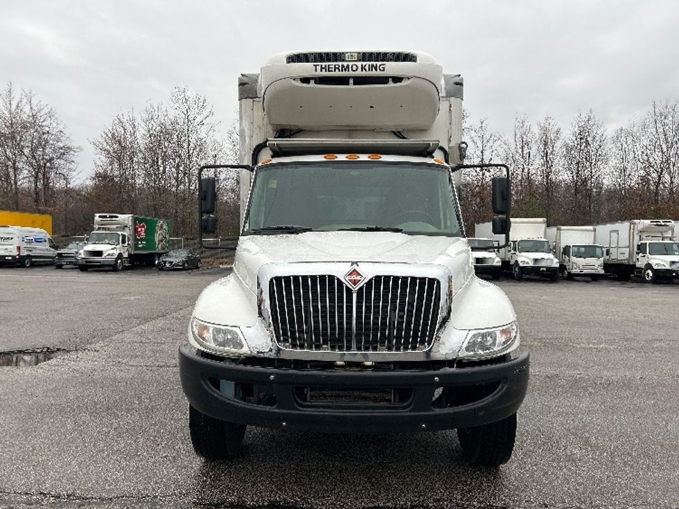 Refrigerated Truck-Light and Medium Duty Trucks-International-2019-4300-Oakwood Village-OH-117,171\n\t\tmiles-$ 56,250 - Image 2